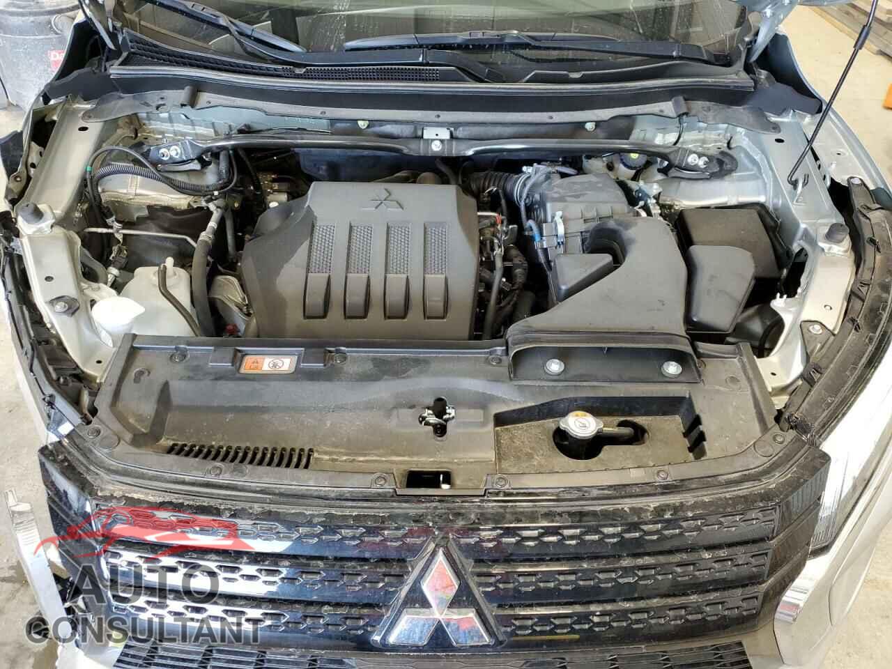 MITSUBISHI ECLIPSE 2024 - JA4ATWAA6RZ009620