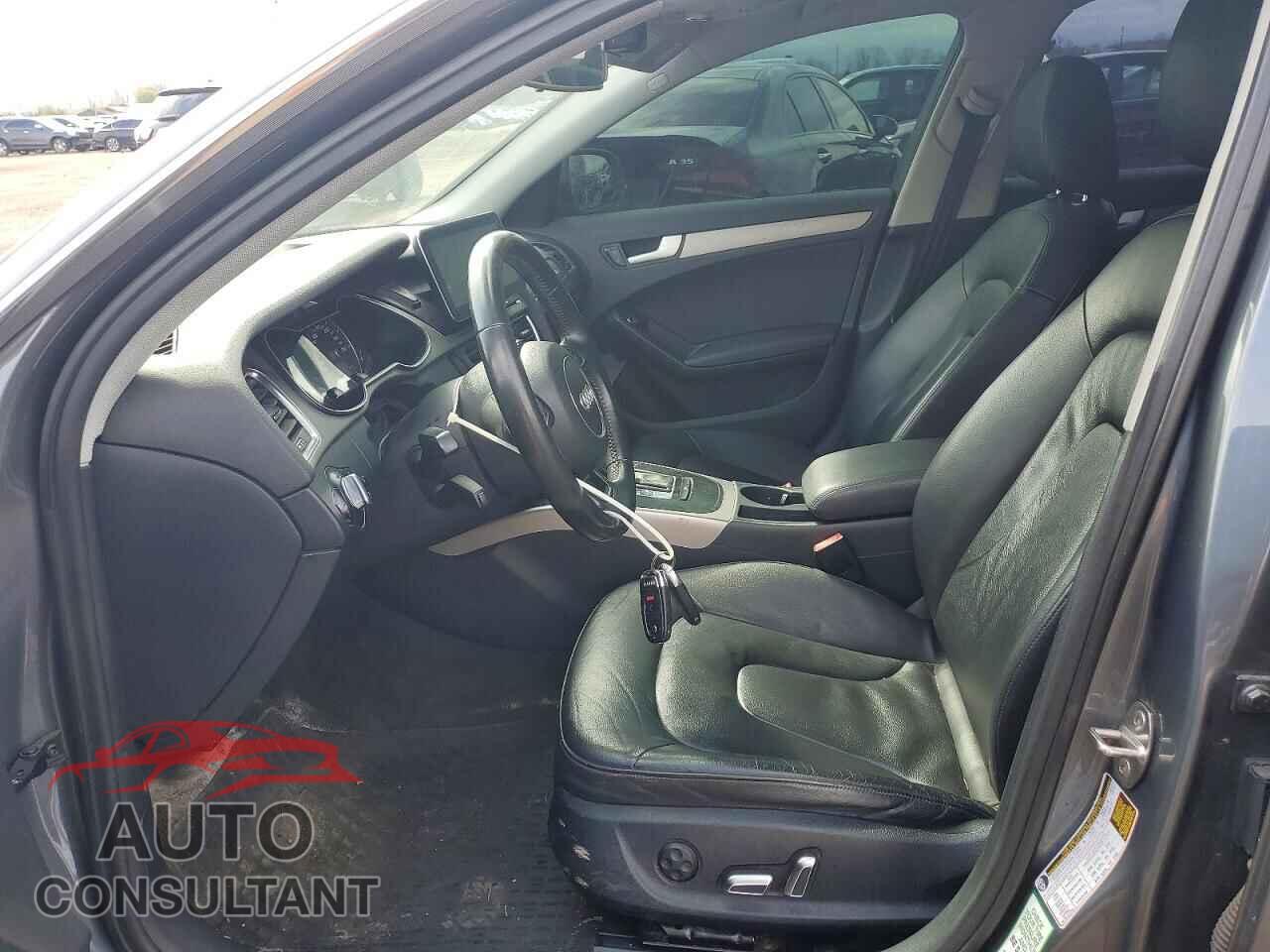 AUDI A4 2014 - WAUBFCFL4EN028174