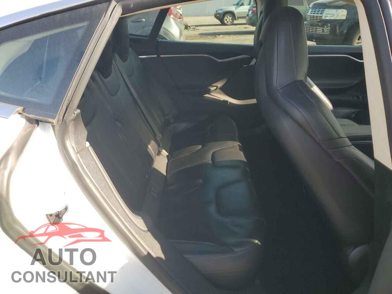 TESLA MODEL S 2015 - 5YJSA1S22FF094368
