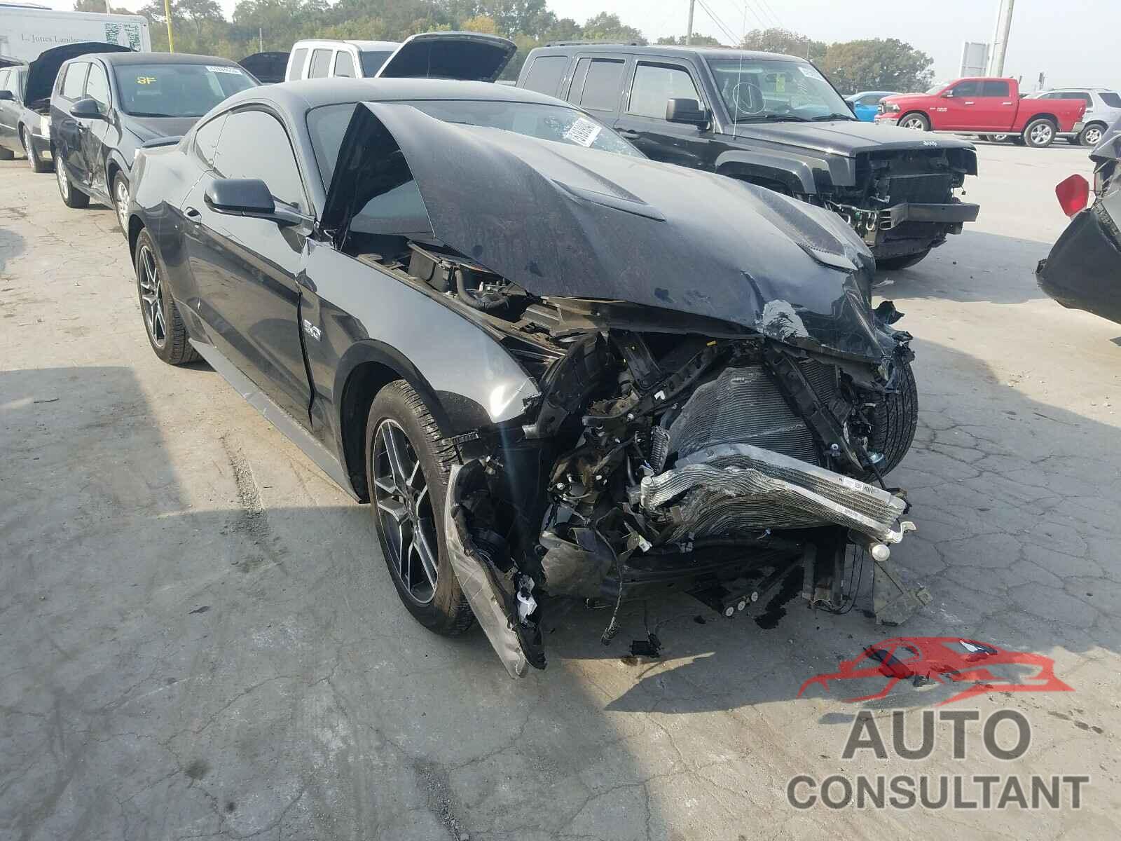FORD MUSTANG 2019 - 1FA6P8CF1K5180590
