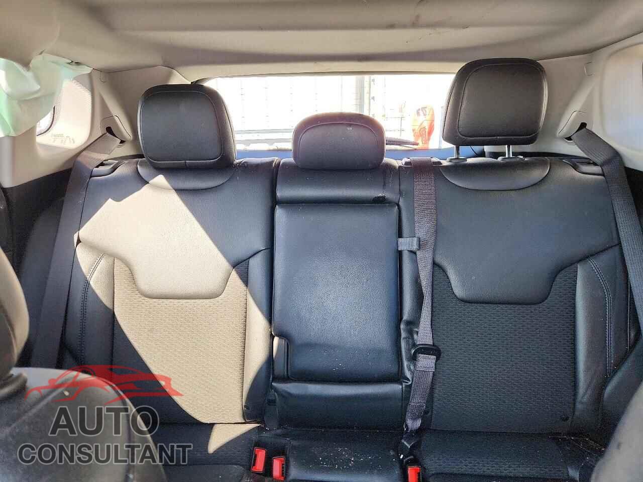 JEEP COMPASS 2022 - 3C4NJDBB2NT213826