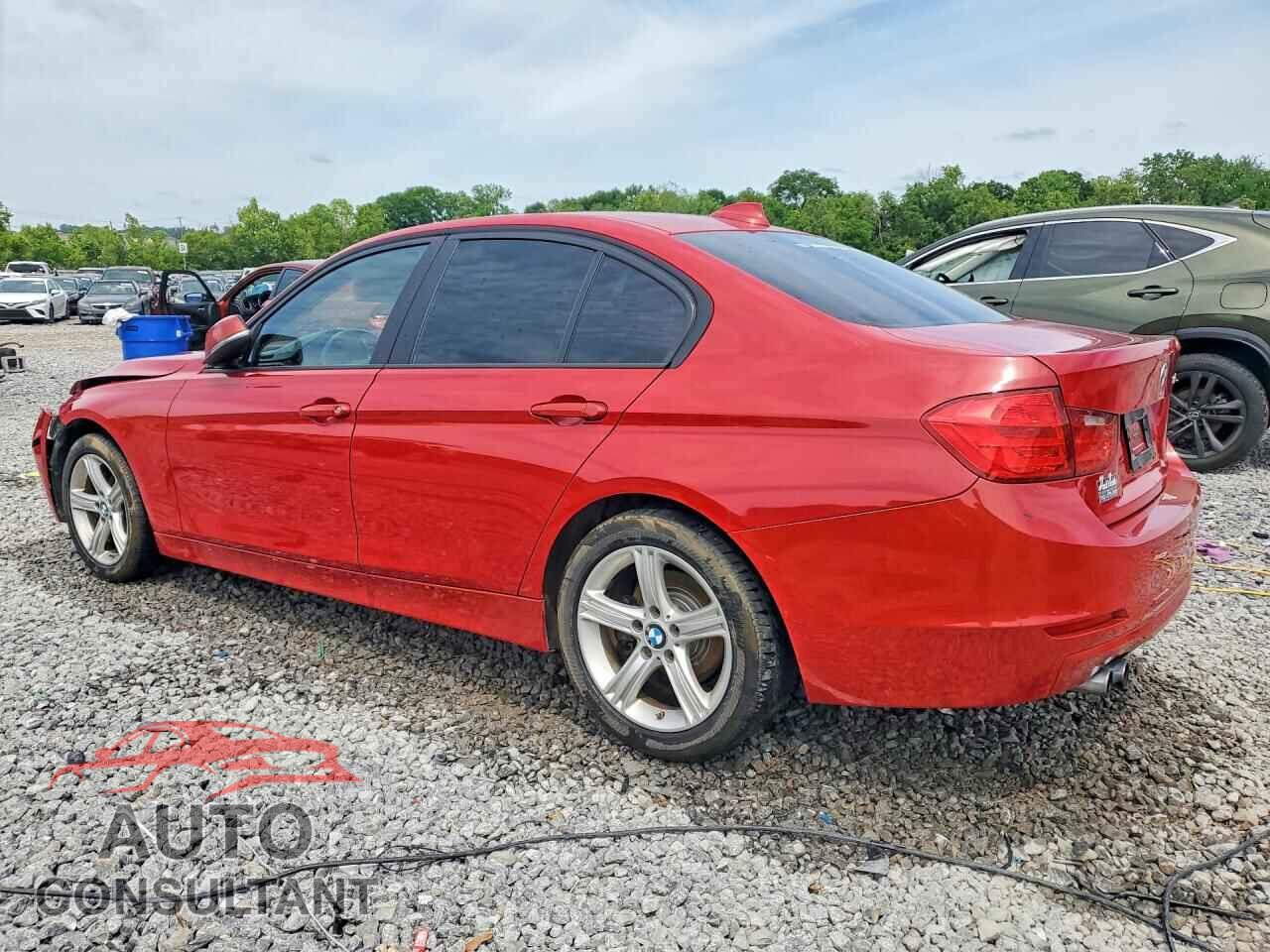 BMW 3 SERIES 2013 - WBA3A5C57DF353592