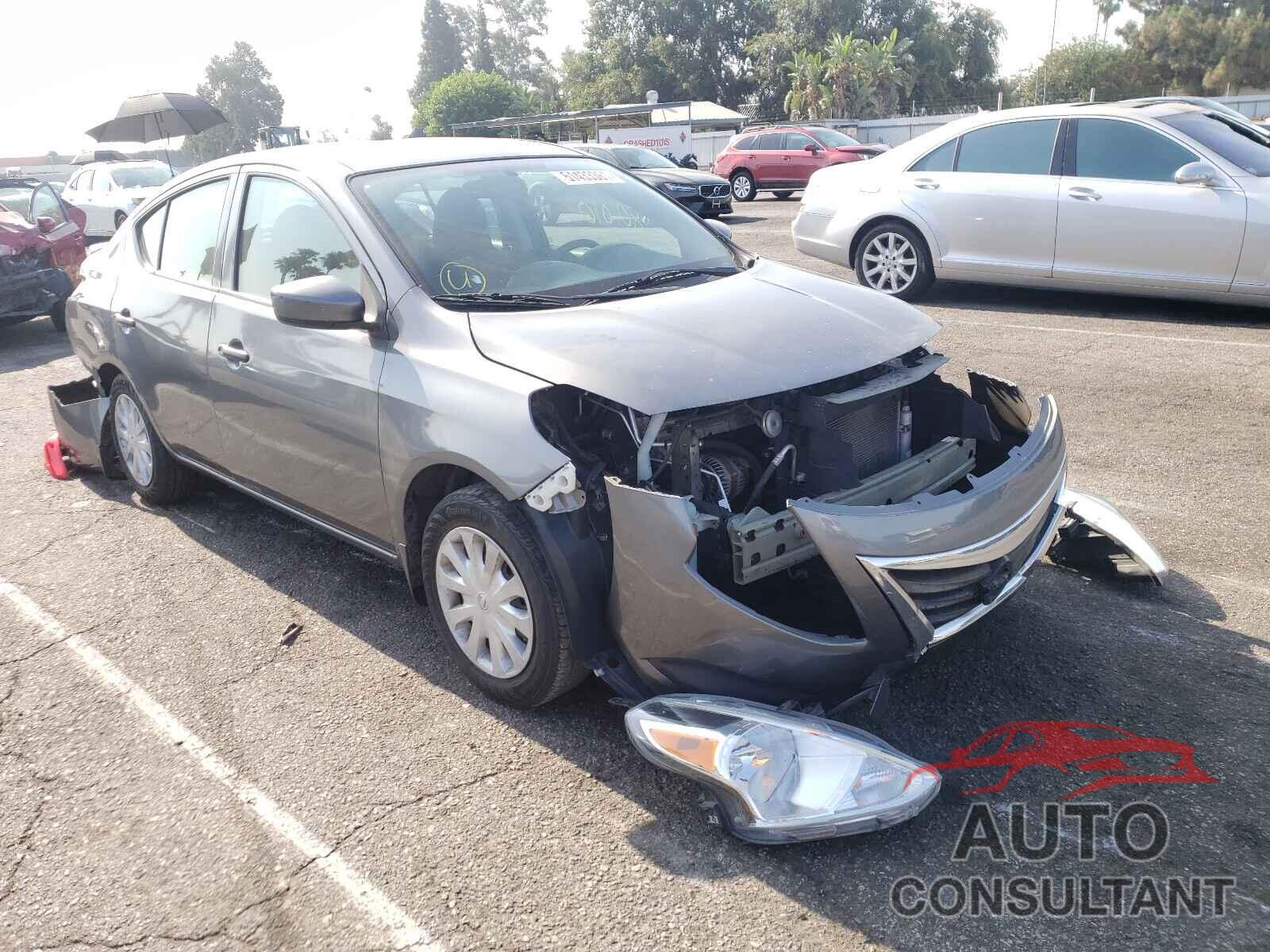 NISSAN VERSA 2017 - 3N1CN7AP1HL802013