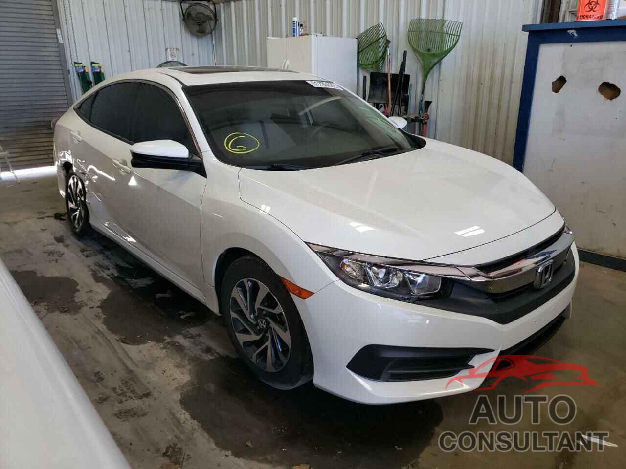 HONDA CIVIC 2018 - 19XFC2F78JE035511