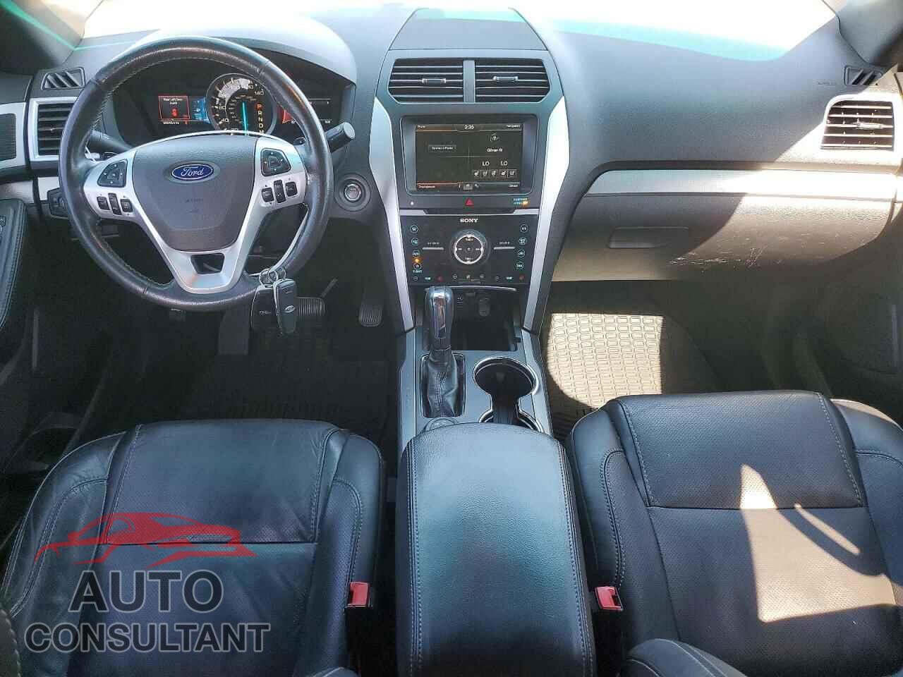FORD EXPLORER 2015 - 1FM5K8GT5FGA55120
