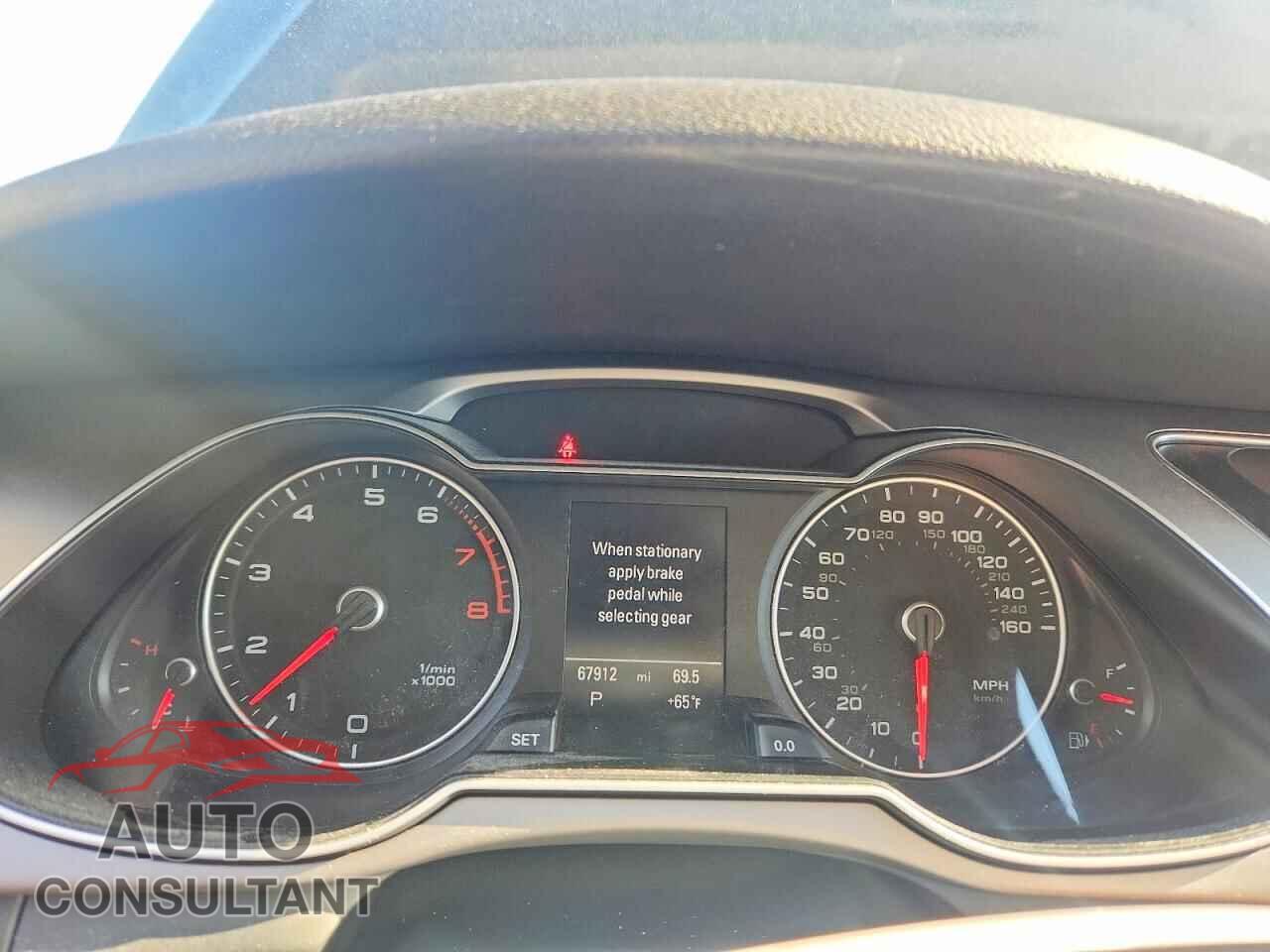 AUDI A4 2013 - WAUFFAFL1DN039556