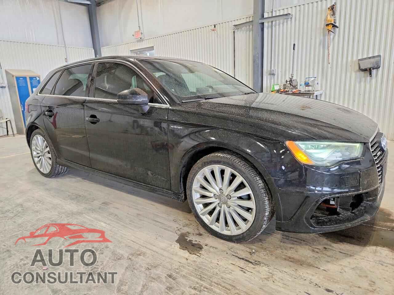 AUDI A3 2016 - WAUTPBFF0GA048776