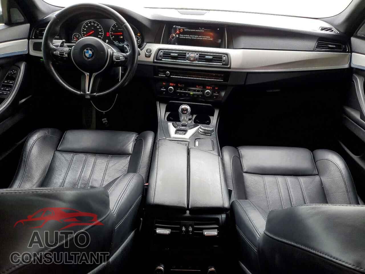 BMW M5 2015 - WBSFV9C54FD594903