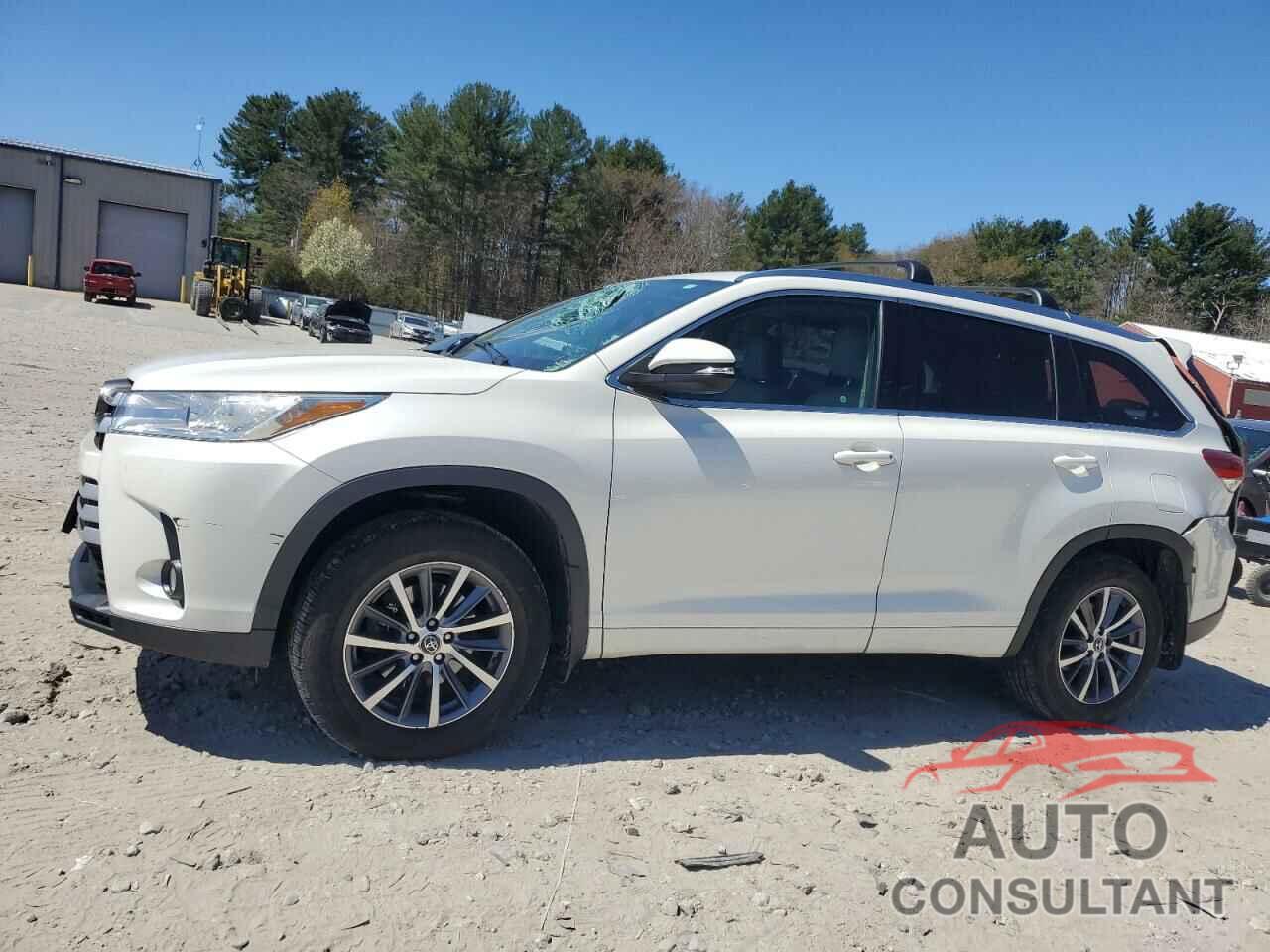 TOYOTA HIGHLANDER 2017 - 5TDJZRFH3HS519208
