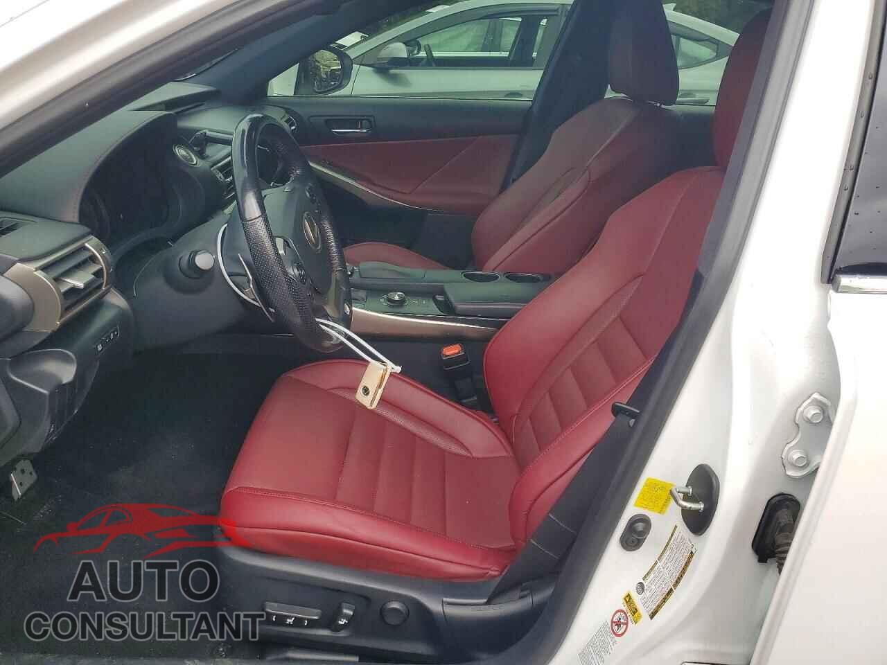 LEXUS IS 2016 - JTHCE1D20G5011852