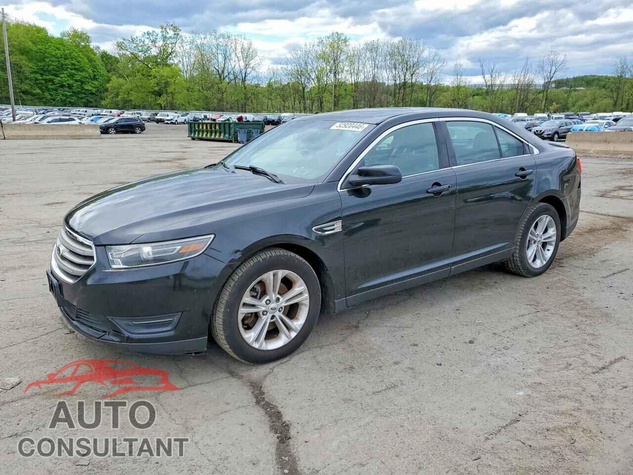 FORD TAURUS 2015 - 1FAHP2E81FG108416