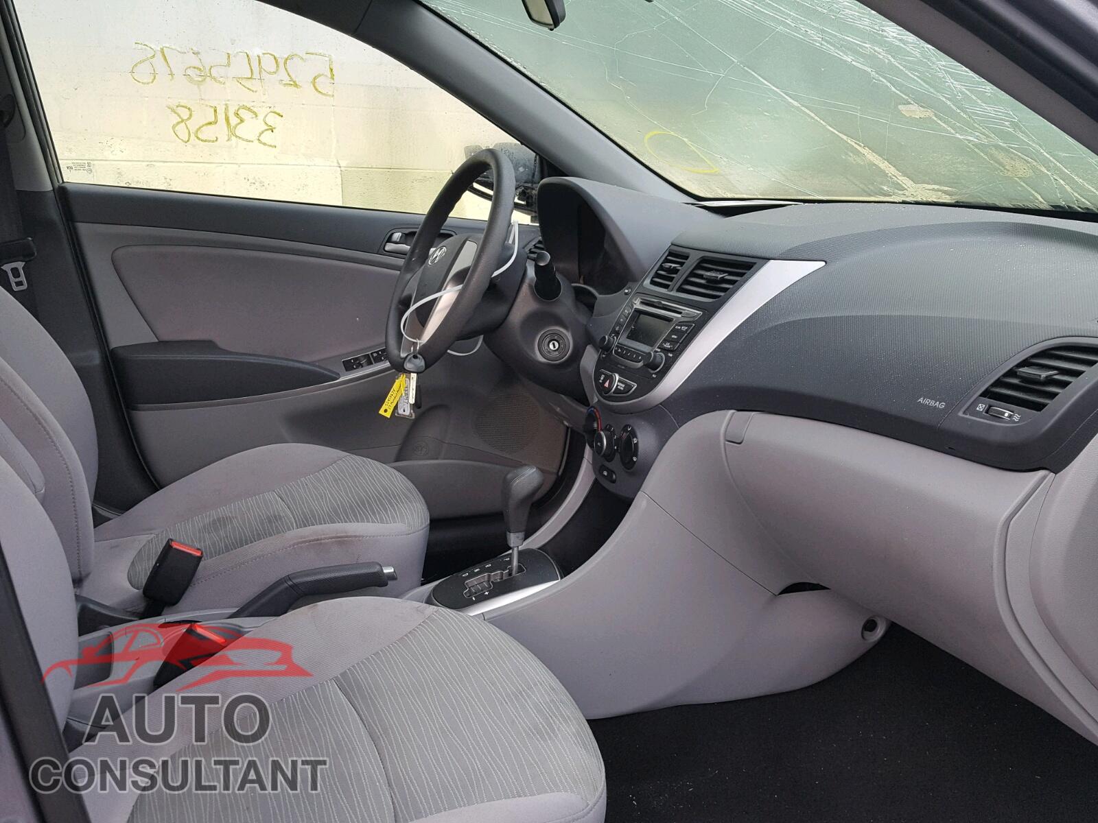 HYUNDAI ACCENT 2017 - KMHCT4AE4HU313249