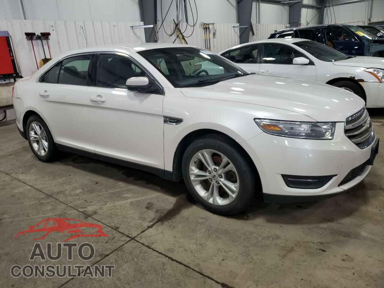 FORD TAURUS 2013 - 1FAHP2E84DG187996