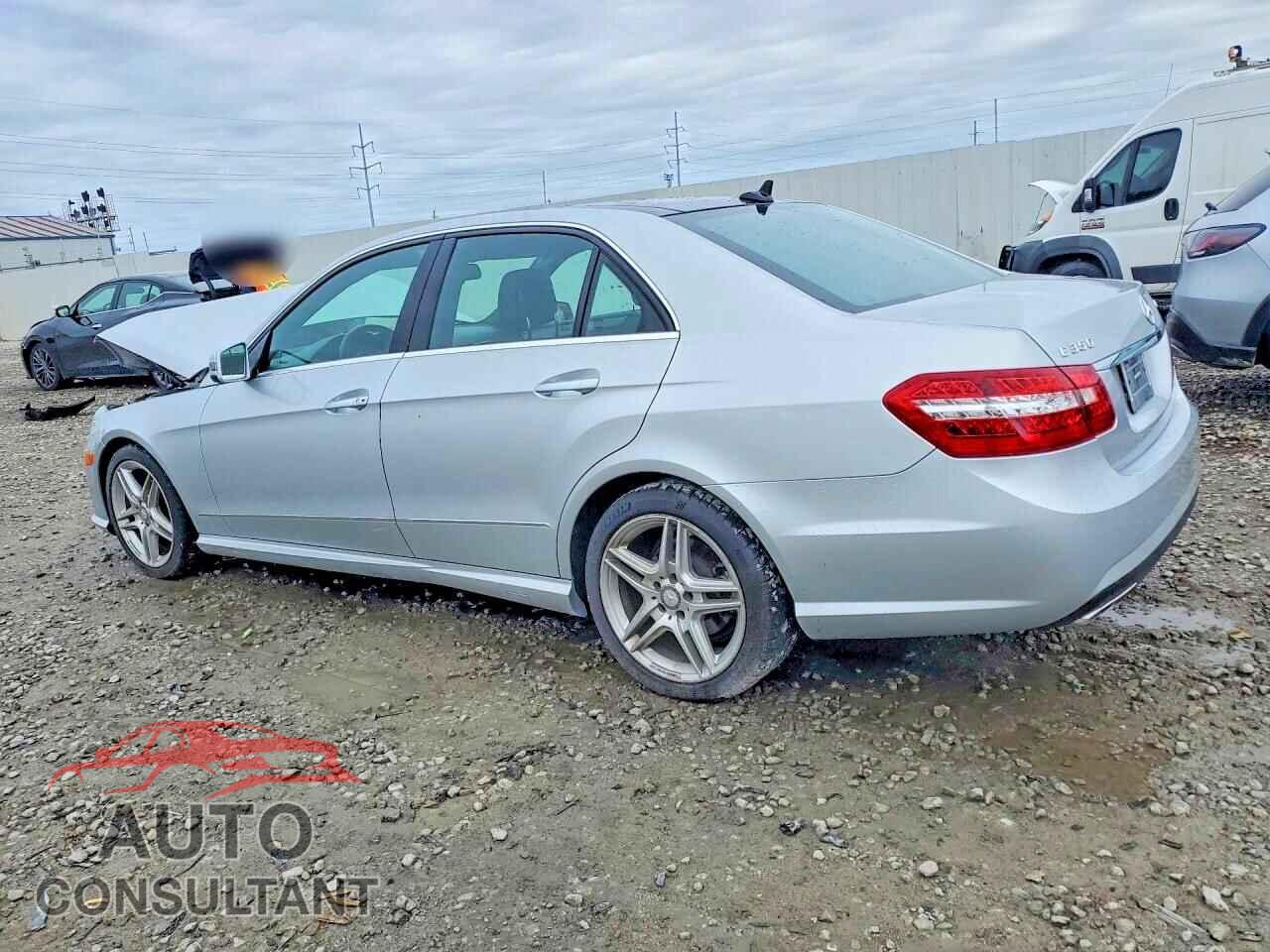 MERCEDES-BENZ E-CLASS 2013 - WDDHF8JB0DA738399
