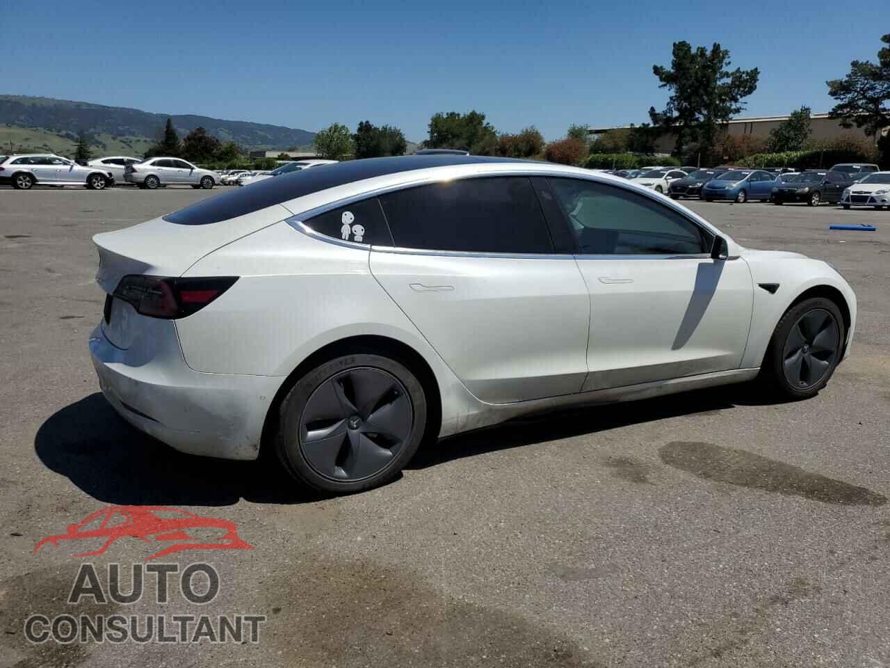 TESLA MODEL 3 2020 - 5YJ3E1EA9LF744921