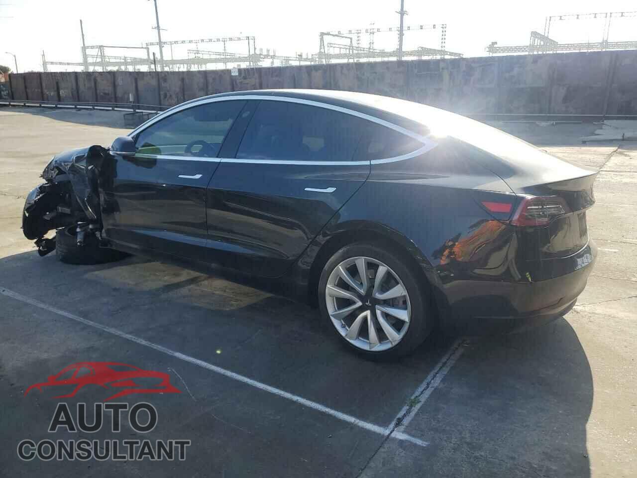 TESLA MODEL 3 2018 - 5YJ3E1EB7JF071438