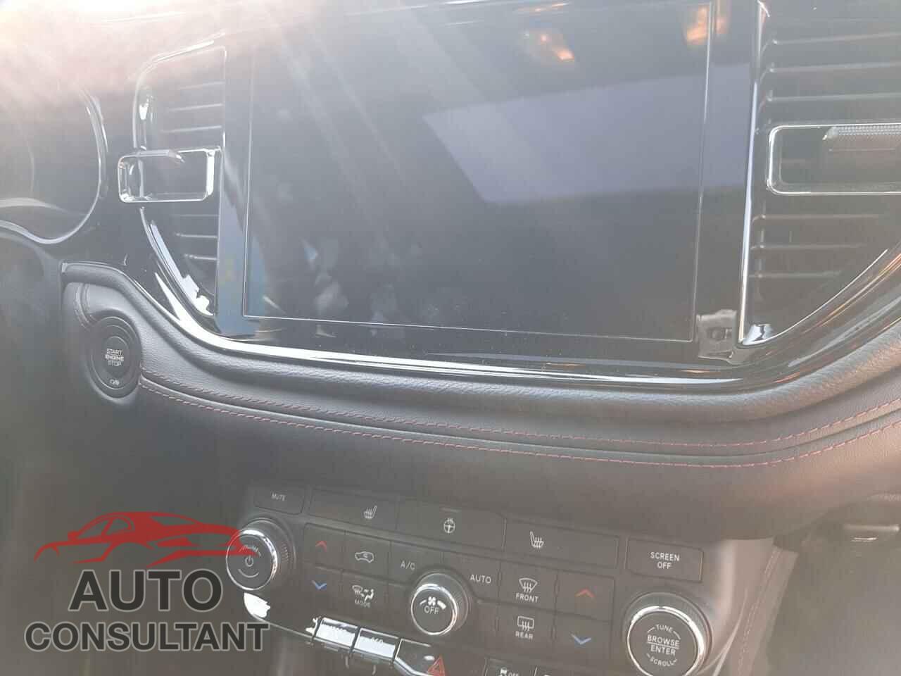 DODGE DURANGO 2021 - 1C4SDJCT1MC696543