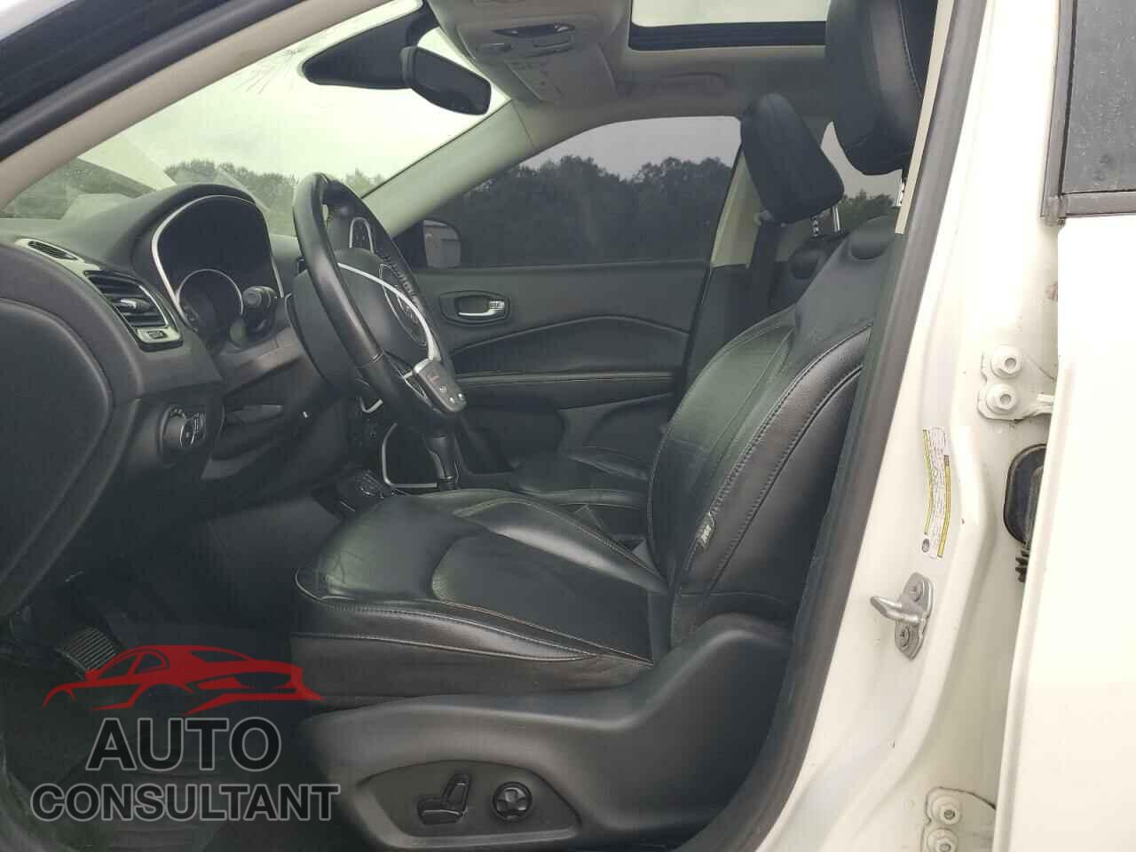 JEEP COMPASS 2018 - 3C4NJDCB3JT234337