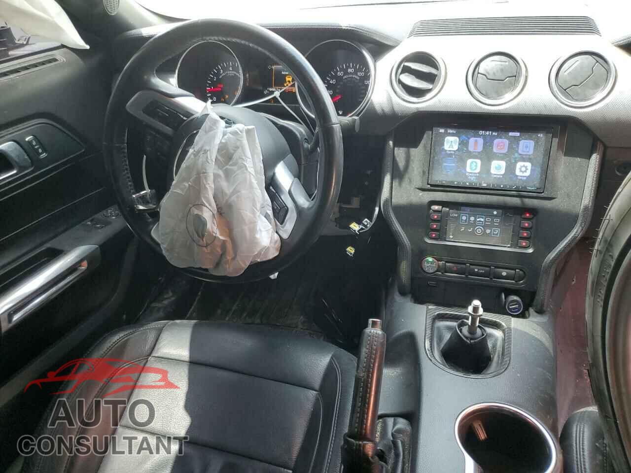 FORD MUSTANG 2018 - 1FA6P8CF8J5121504
