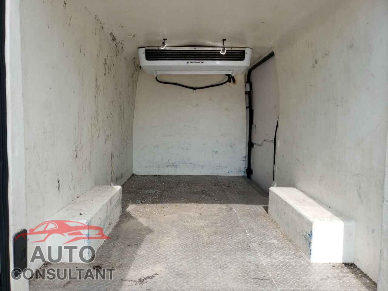FORD TRANSIT 2019 - 1FTYR2CM6KKB81910