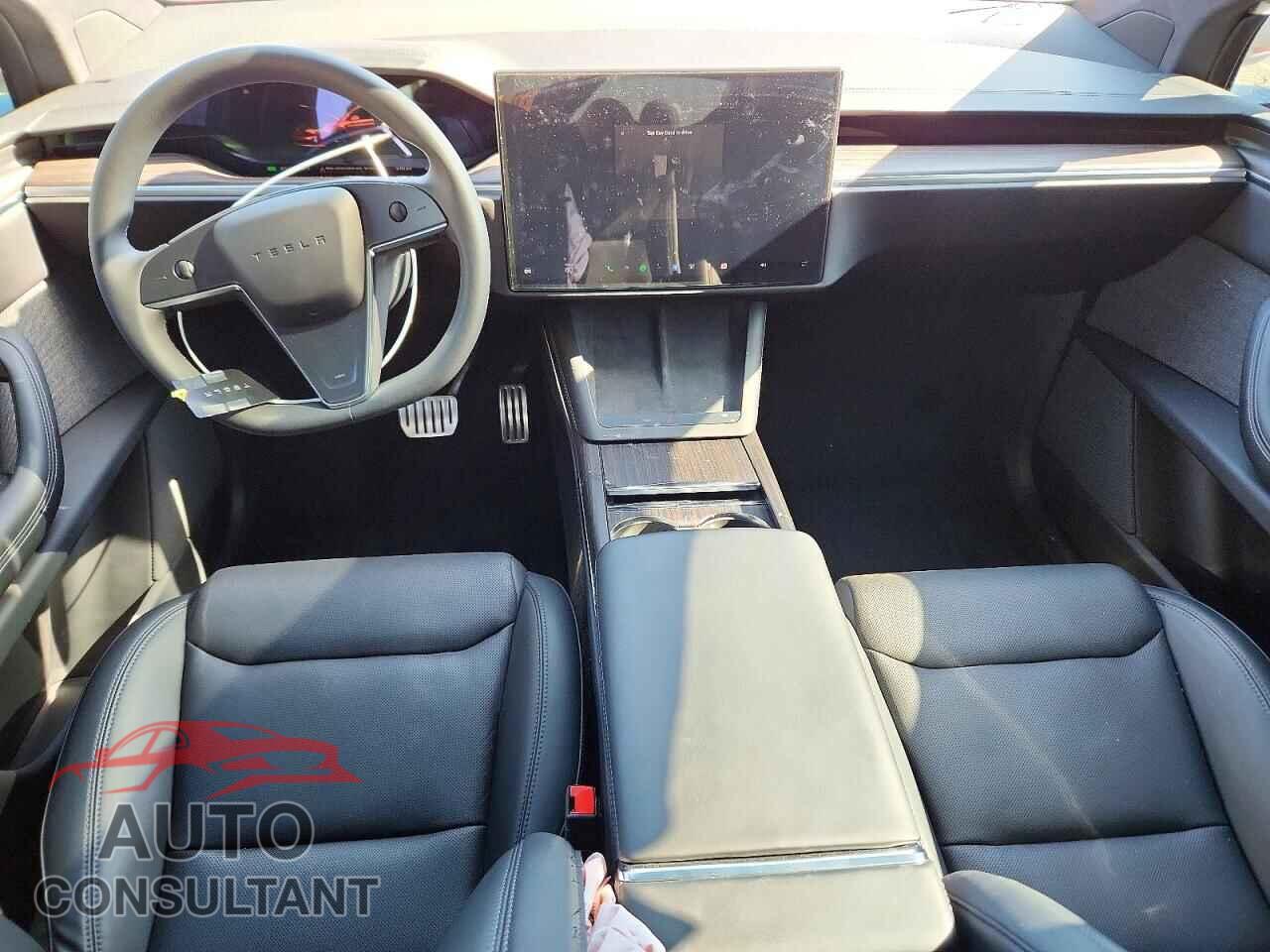 TESLA MODEL X 2024 - 7SAXCAE59RF442017