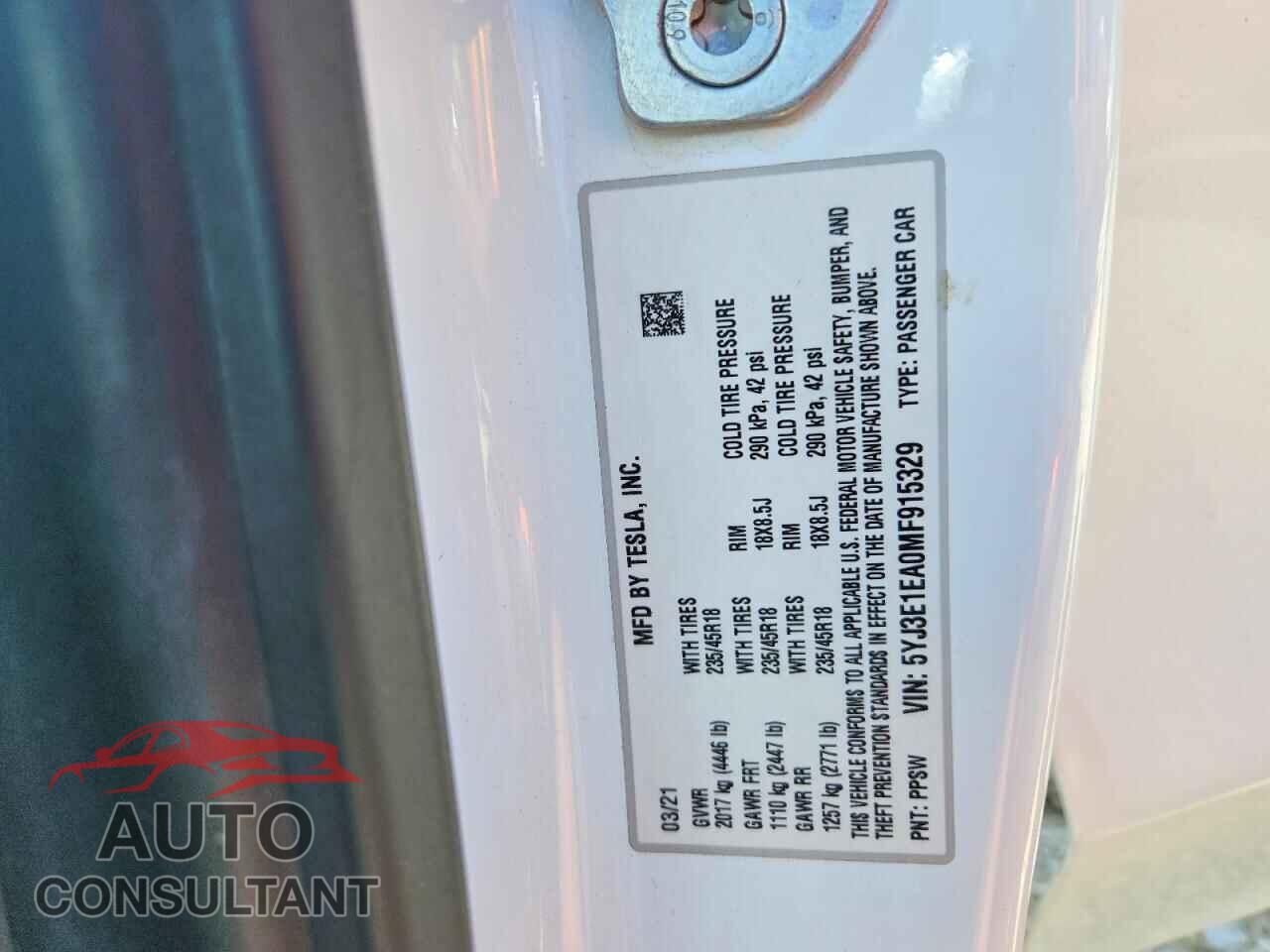 TESLA MODEL 3 2021 - 5YJ3E1EA0MF915329