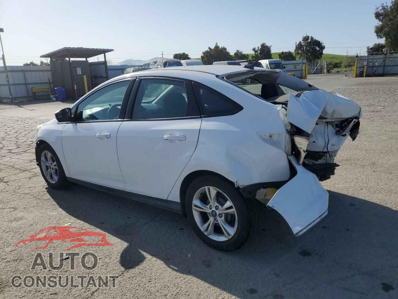 FORD FOCUS 2014 - 1FADP3F21EL131747