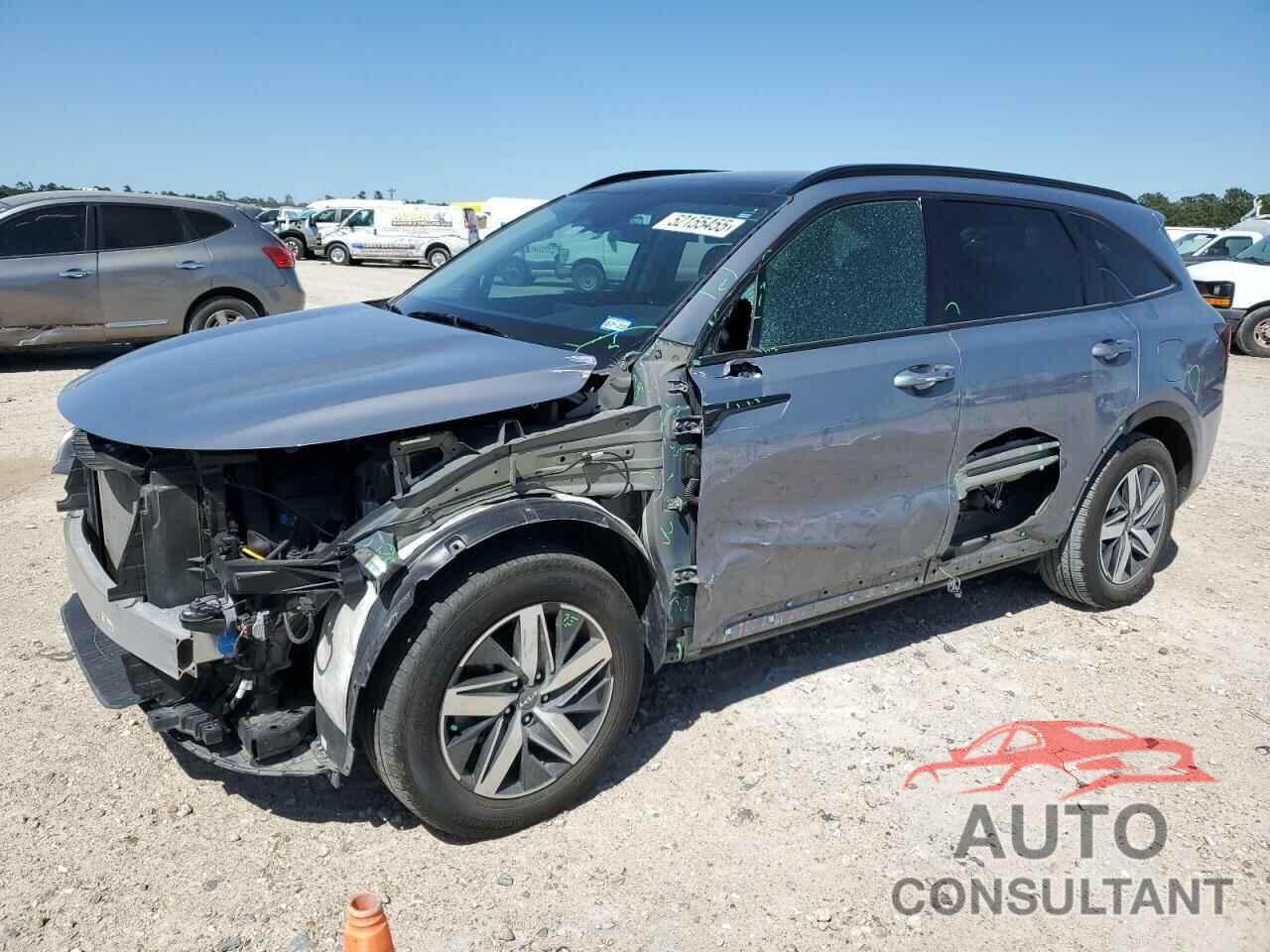 KIA SORENTO 2023 - 5XYRL4LC0PG220481