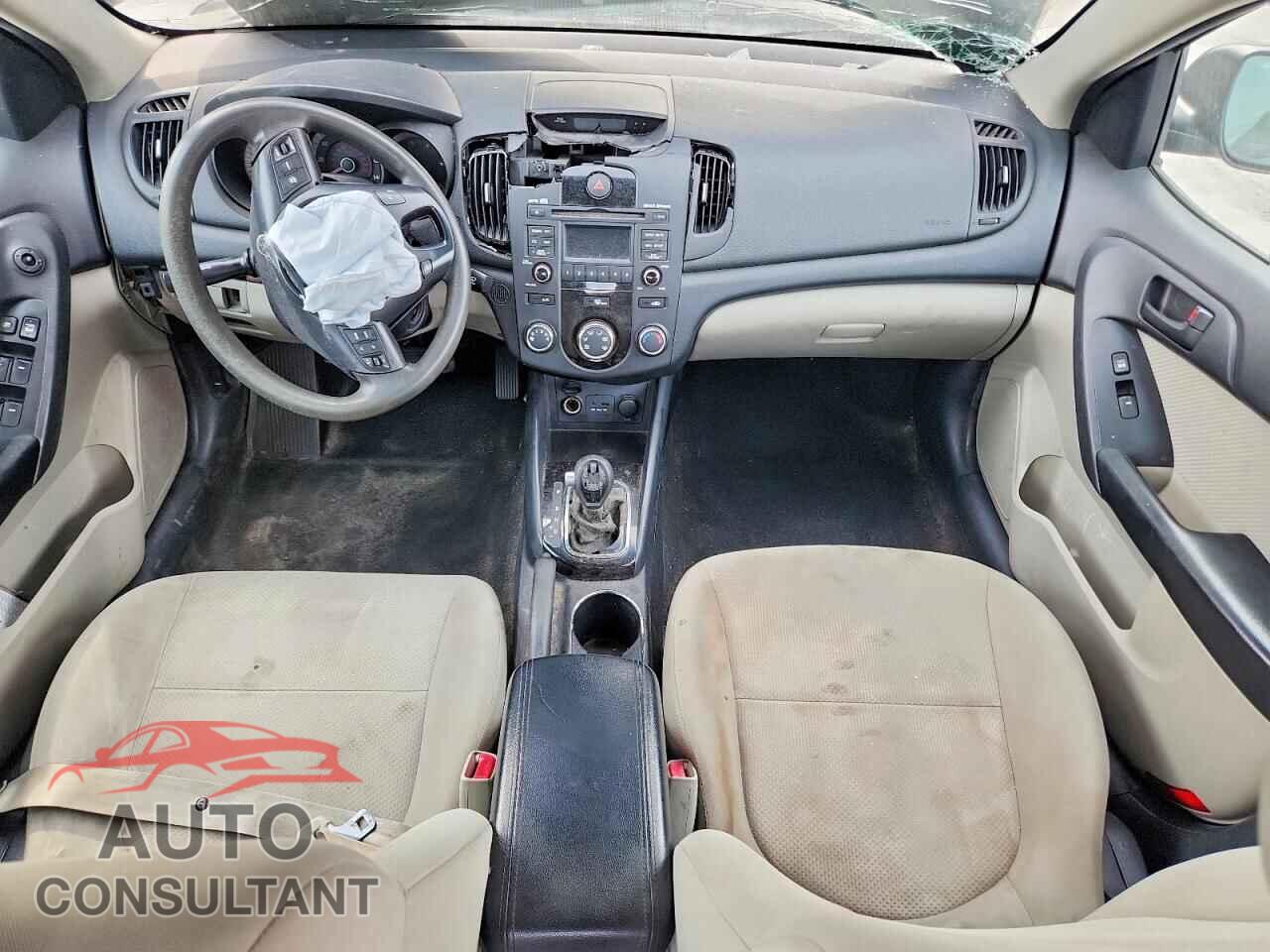 KIA FORTE 2012 - KNAFU4A26C5596077