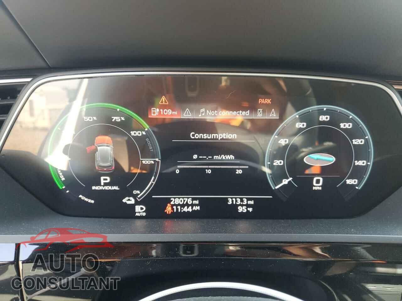 AUDI E-TRON 2019 - WA1VABGE8KB014620