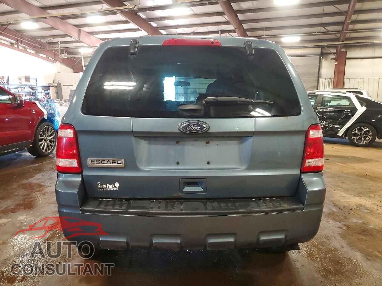 FORD ESCAPE 2011 - 1FMCU0C79BKC68512