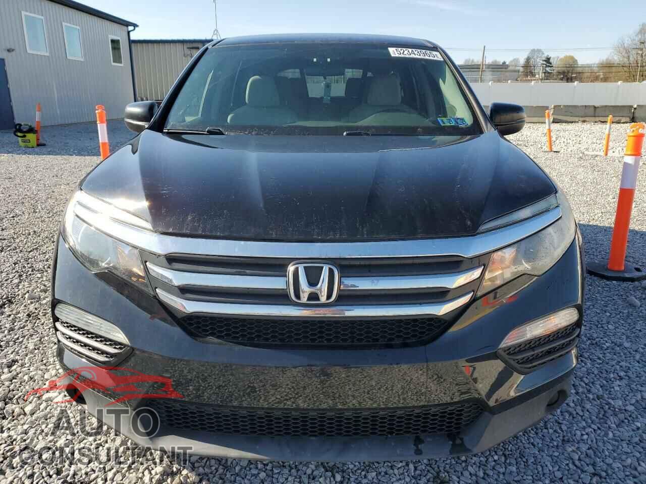 HONDA PILOT 2017 - 5FNYF6H14HB080420