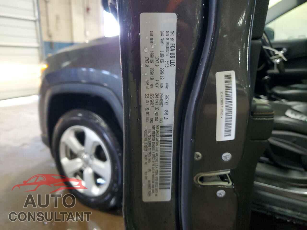 JEEP COMPASS 2020 - 3C4NJDBB9LT117513