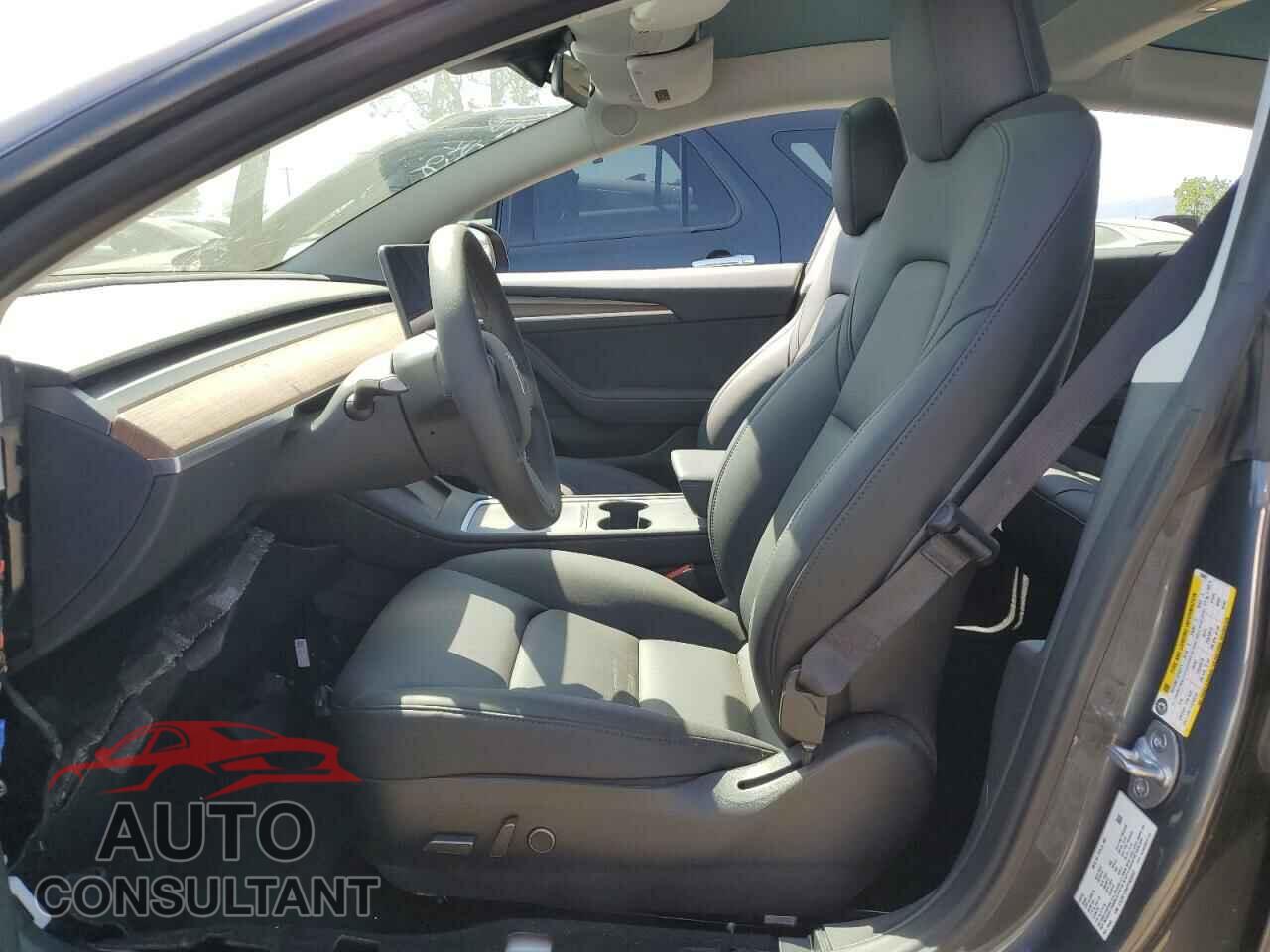 TESLA MODEL 3 2023 - 5YJ3E1EB4PF658897