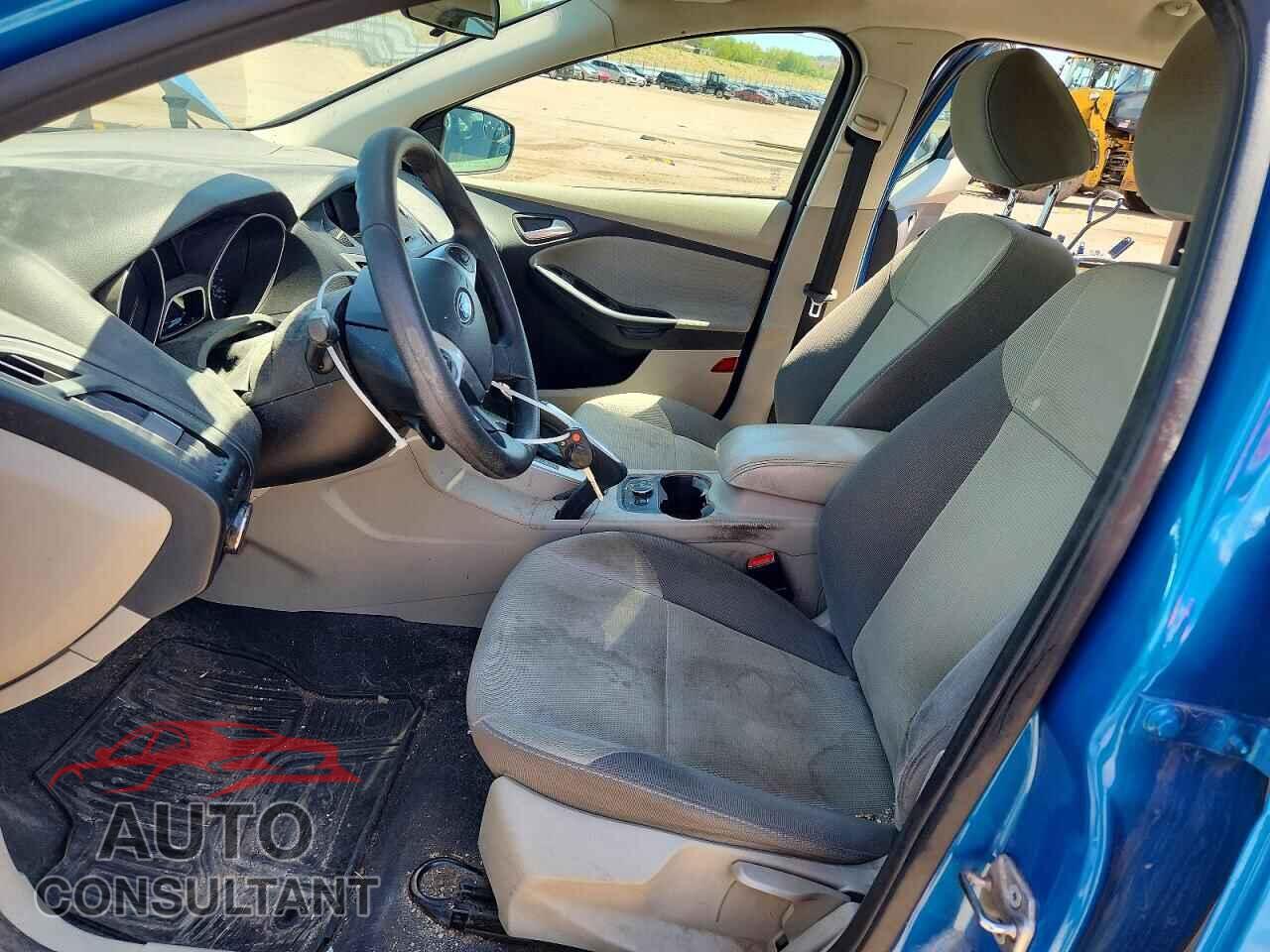 FORD FOCUS 2013 - 1FADP3F29DL170245