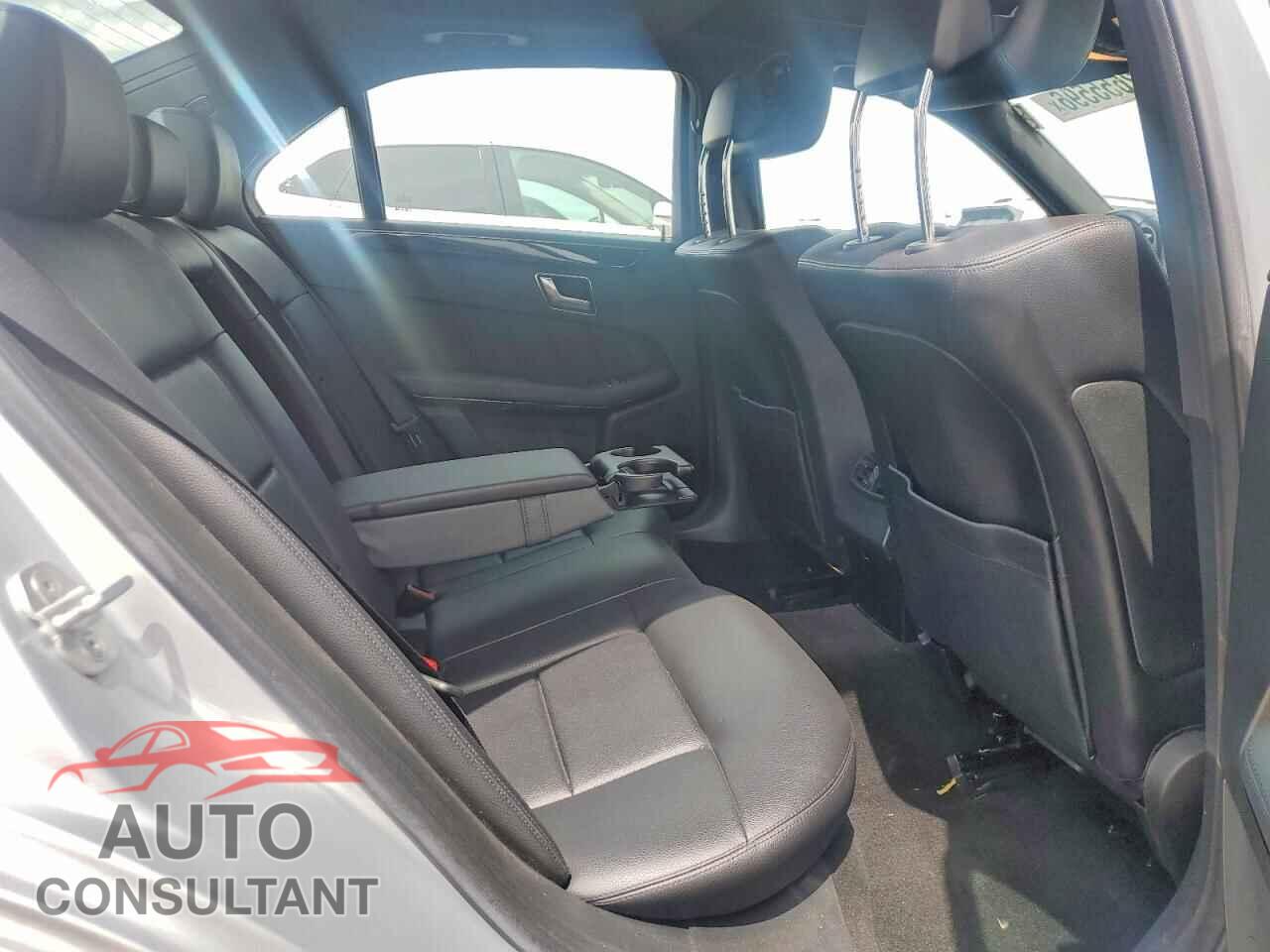 MERCEDES-BENZ E-CLASS 2012 - WDDHF8JB4CA525440