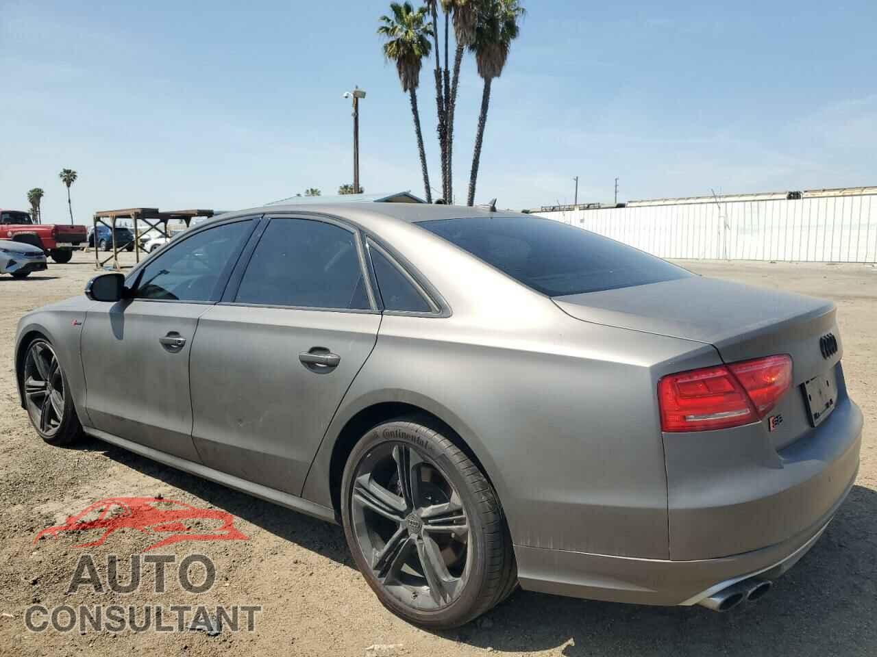 AUDI S8 2013 - WAUD2AFD4DN007731