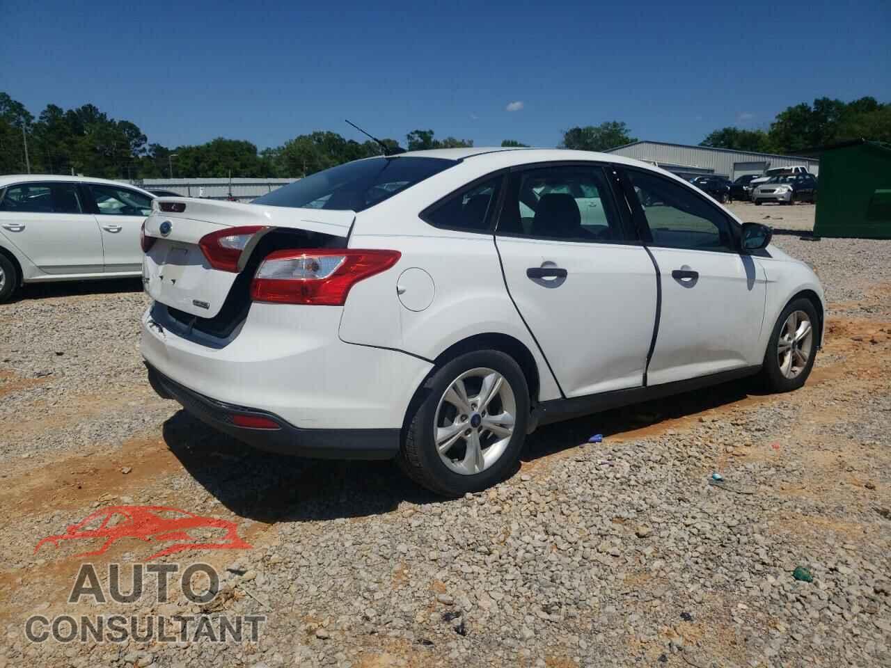 FORD FOCUS 2012 - 1FAHP3E26CL404567