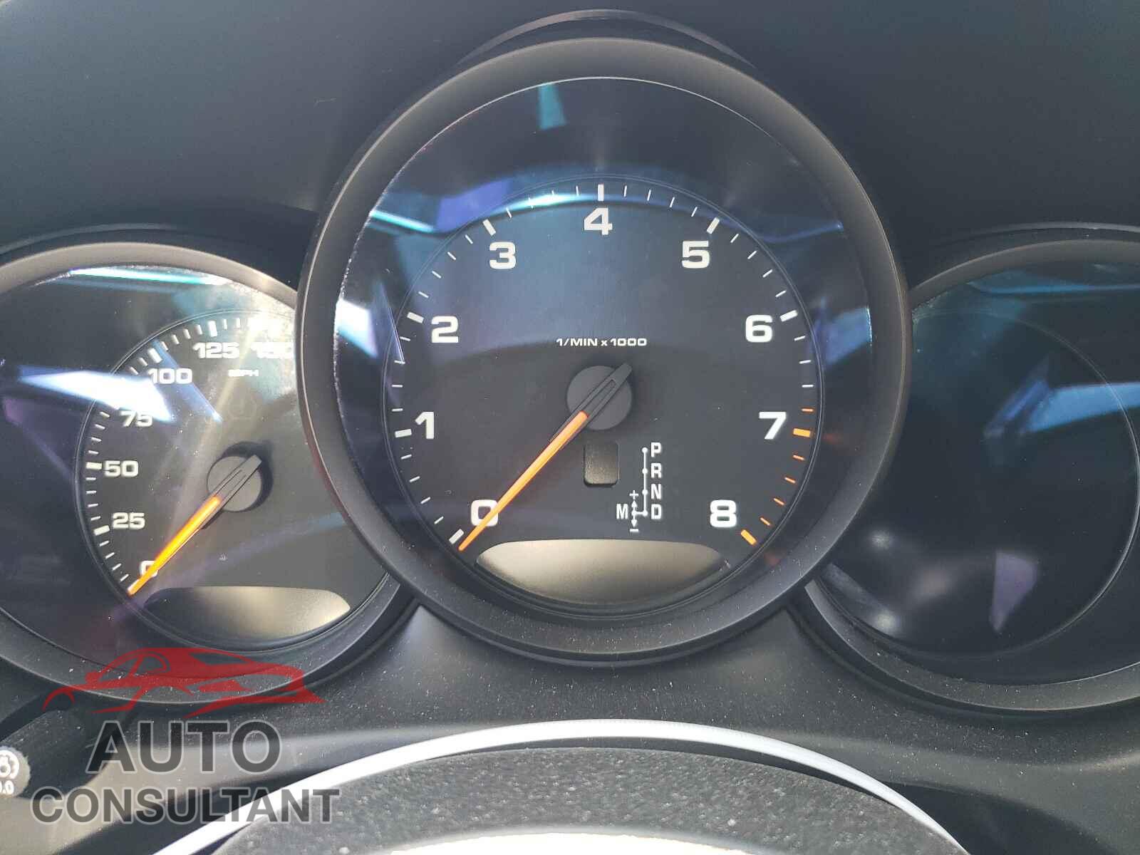 PORSCHE MACAN 2018 - WP1AA2A5XJLB13217