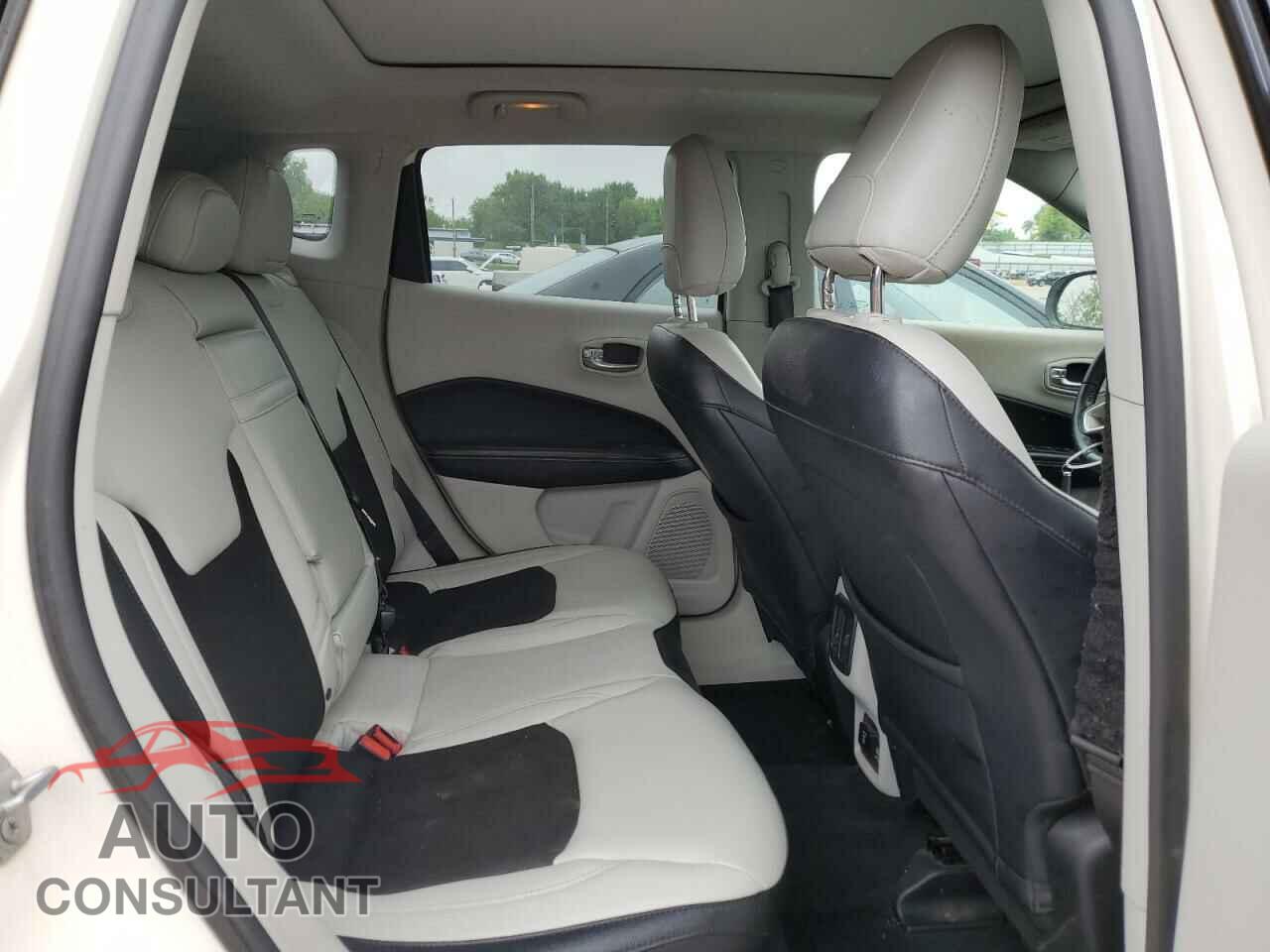 JEEP COMPASS 2017 - 3C4NJDBB8HT665980