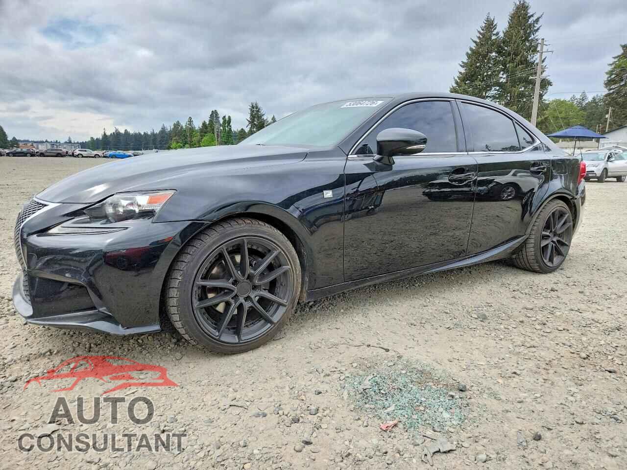 LEXUS IS 2014 - JTHBF1D22E5040095