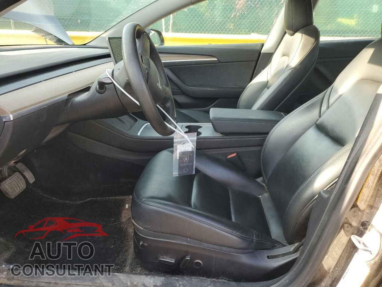 TESLA MODEL 3 2021 - 5YJ3E1EB6MF068681