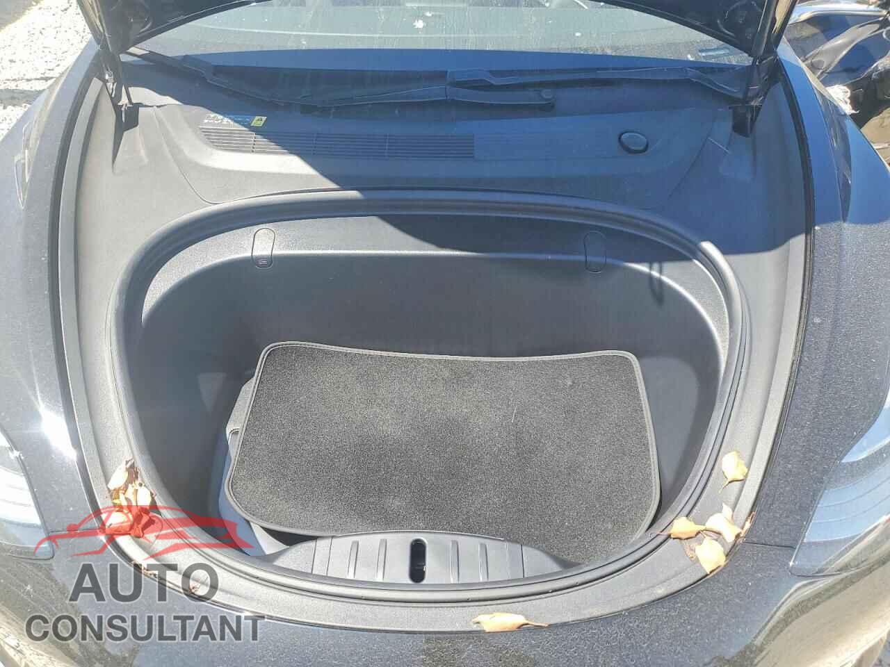 TESLA MODEL 3 2018 - 5YJ3E1EA3JF034524