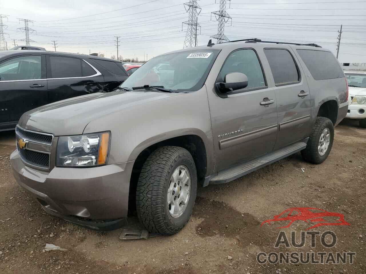 CHEVROLET SUBURBAN 2013 - 1GNSKJE76DR285892