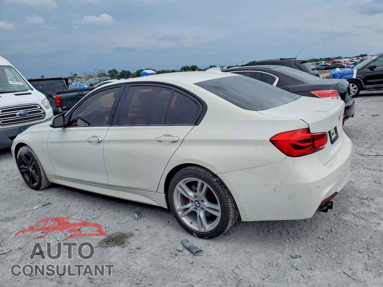 BMW 3 SERIES 2016 - WBA8E3G59GNU03217