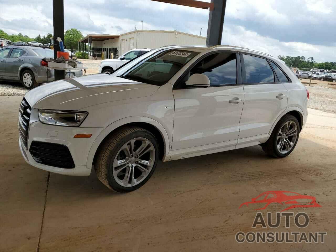 AUDI Q3 2018 - WA1BCCFSXJR007605