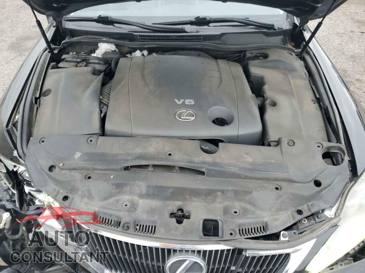 LEXUS IS 2014 - JTHFF2C2XE2531606