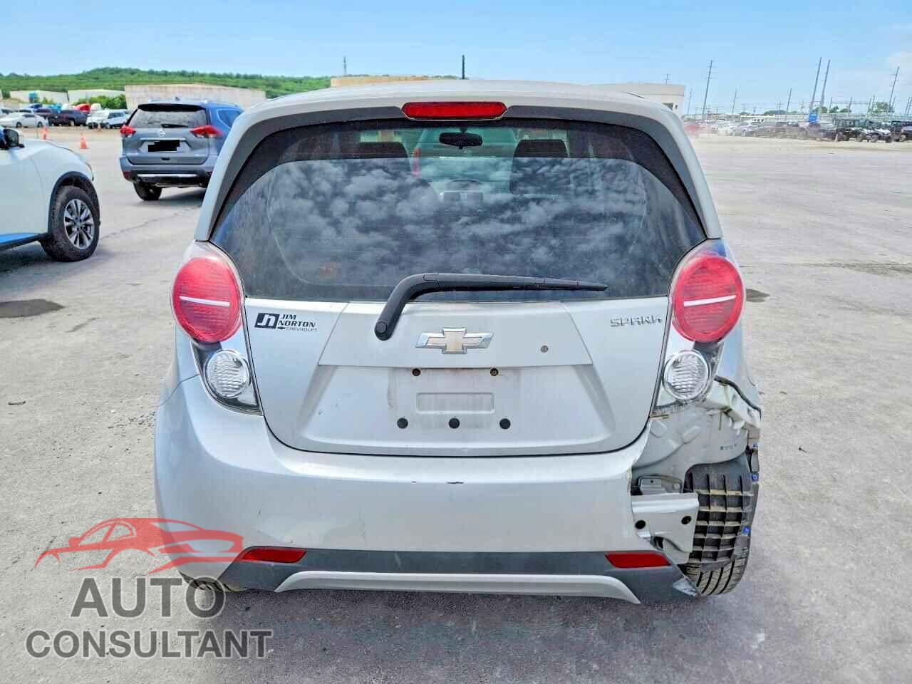 CHEVROLET SPARK 2015 - KL8CB6S97FC798843