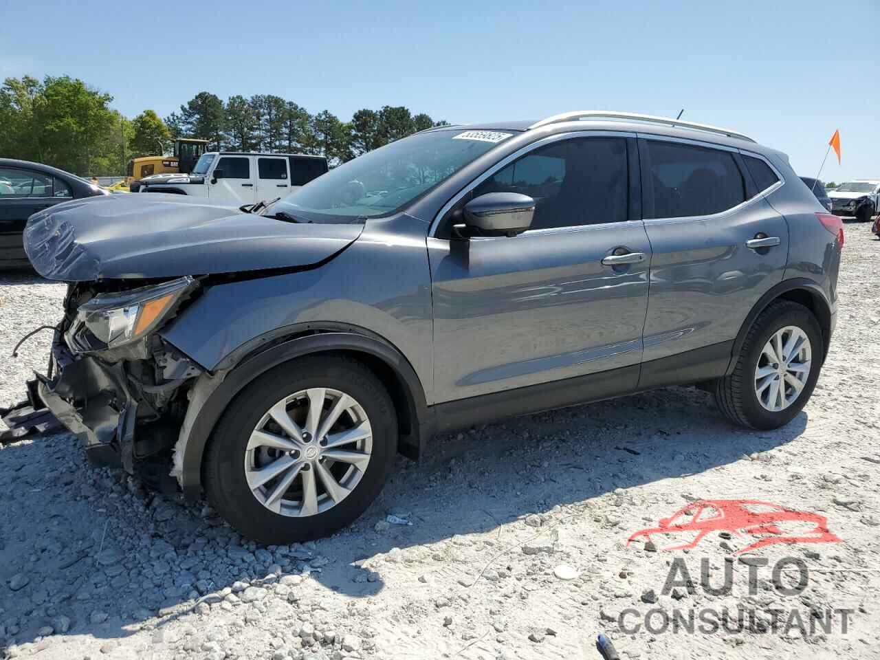 NISSAN ROGUE 2018 - JN1BJ1CP8JW190409
