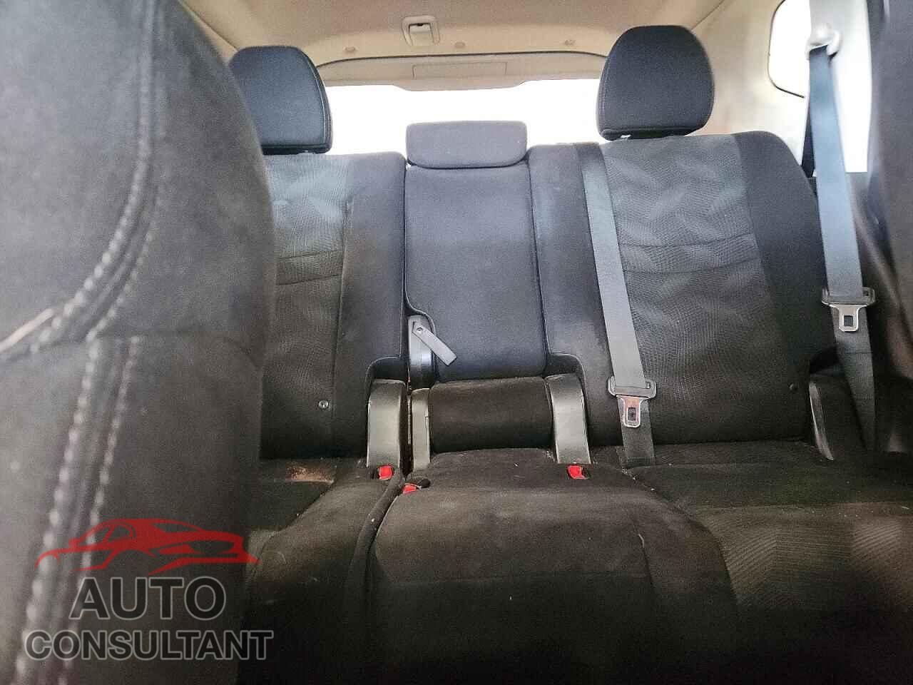 NISSAN ROGUE 2014 - 5N1AT2MV9EC854032